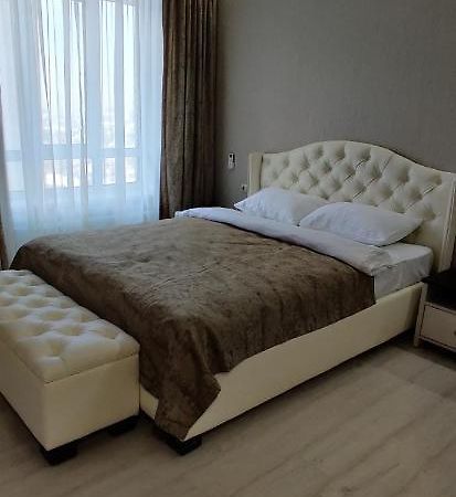 Luxury Apartments Atlant Lutsʼk المظهر الخارجي الصورة
