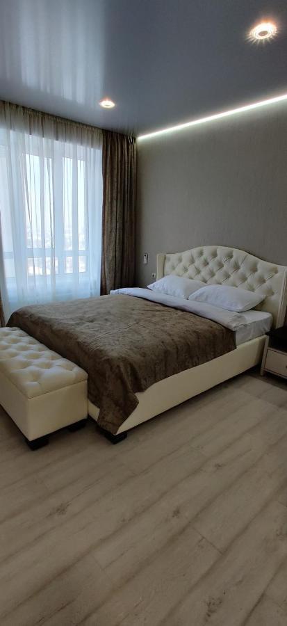 Luxury Apartments Atlant Lutsʼk المظهر الخارجي الصورة