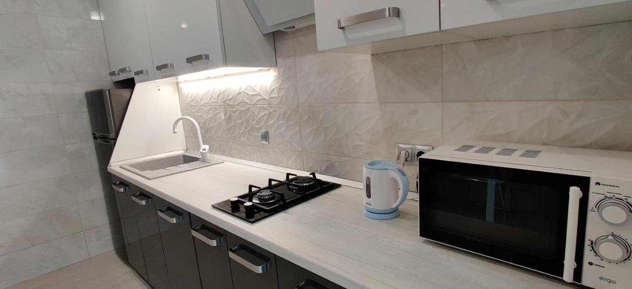 Luxury Apartments Atlant Lutsʼk المظهر الخارجي الصورة