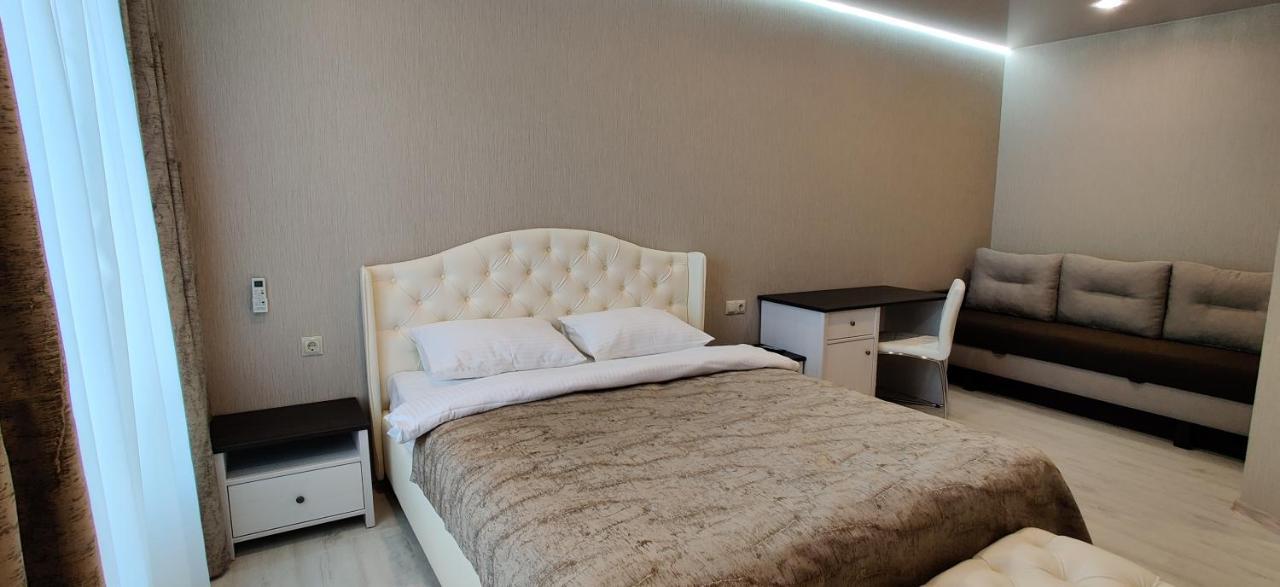 Luxury Apartments Atlant Lutsʼk المظهر الخارجي الصورة
